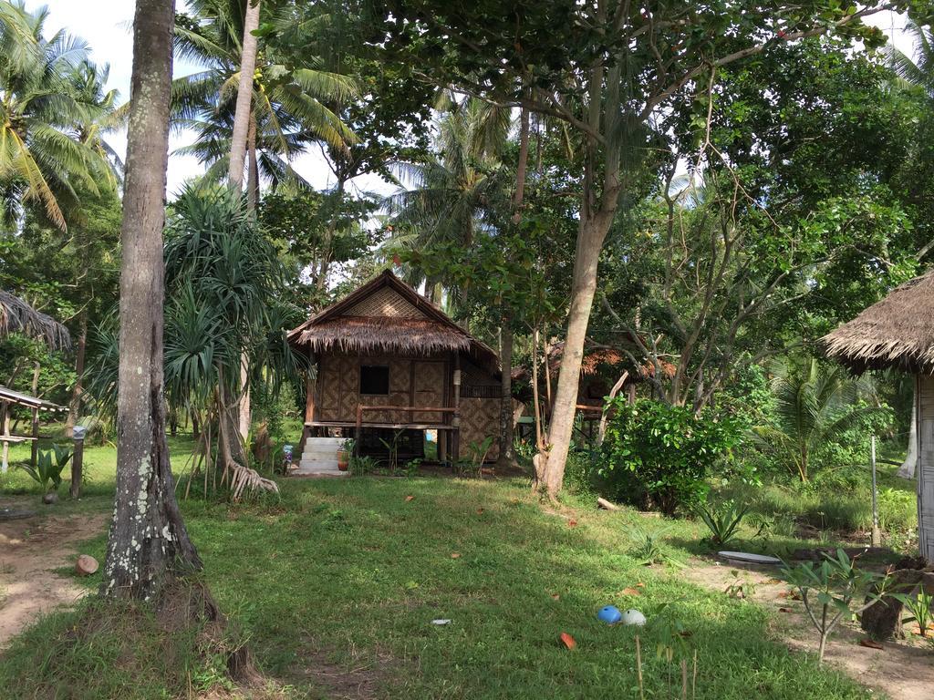 Cocobar&Bungalow'Kohjum Hotel Koh Jum Exterior foto